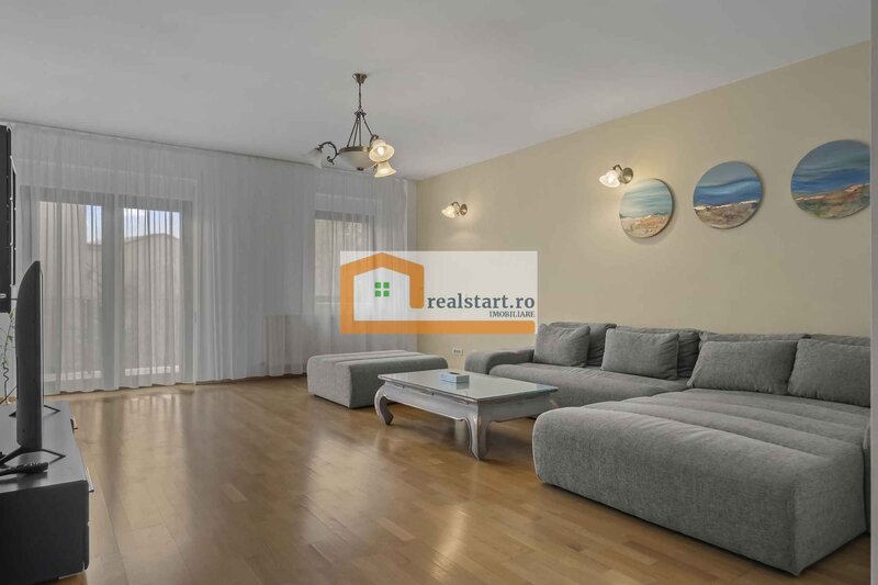 Parcul Circului,  la 300m Metrou Stefan cel Mare, loc parcare-garaj